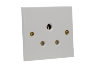 SOUTH AFRICA 15 AMPERE-250 VOLT OUTLET (86mmX86mm SIZE), <font color="yellow"> TYPE M </font> SANS 164-1, BS 546, (UK2-15R), SHUTTERED CONTACTS, 2 POLE-3 WIRE GROUNDING (2P+E). WHITE.
<br><font color="yellow">Notes: </font>
<br><font color="yellow">*</font><font color="yellow">Panel Mount, Flush mount, Surface Mount. </font> 
<br><font color="yellow">*</font> European / International wall boxes = Use # 72350X47D, # 72350X35D, # 72350-F, # 72360 series.
<br><font color="yellow">*</font> Weatherproof Enclosure / Covers = # 74790-B1 (IP66 rated), # 74790-A (IP55 rated), # 74790 (IP13 rated).
<BR><font color="yellow">*</font> Accepts South Africa type M 15A/16A- 250 Volt plugs.
  
<br><font color="yellow">*</font> South Africa power cords, outlets, GFCI-RCD receptacles, sockets, plug Adapters listed below in related products. Scroll down to view.





 
