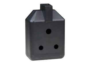 SOUTH AFRICA, UNITED KINGDOM CONNECTOR, 15 AMPERE-250 VOLT REWIREABLE IN-LINE CONNECTOR, <font color="yellow"> TYPE M </font> (UK2-15R), SHUTTERED CONTACTS, 2 POLE-3 WIRE GROUNDING (2P+E). BLACK. 

<br><font color="yellow">Notes: </font> 
<br><font color="yellow">*</font> Safety & Compliance Tested (DEKRA Accredited Lab)
<br><font color="yellow">*</font> South Africa plugs, power cords, outlets, sockets, power strips, adapters listed below in related products. Scroll down to view.

 
 