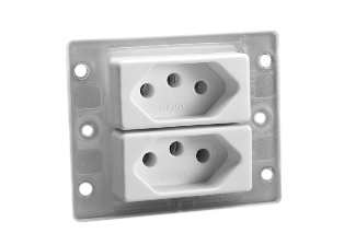BRAZIL PANEL MOUNT DUPLEX NBR 14136 (BR2-10R) TYPE N POWER OUTLET, 10 AMPERE-250 VOLT, 2 POLE-3 WIRE GROUNDING (2P+E). WHITE.  

<br><font color="yellow">Notes: </font> 
<br><font color="yellow">*</font> Terminals screw torques = 0.6Nm.