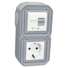 4721-10VG2-GRY Schuko GFCI 10Ma Trip Vertical Surface Mount IP20