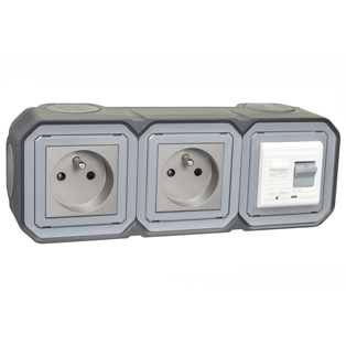 4722-10HG3-BLK Duplex Schuko GFCI 10Ma Trip Surface Mount IP20