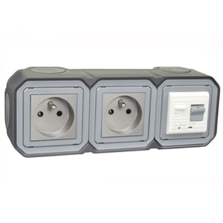 4722-30HG3-BLK Duplex Schuko GFCI 30Ma Trip Surface Mount IP20