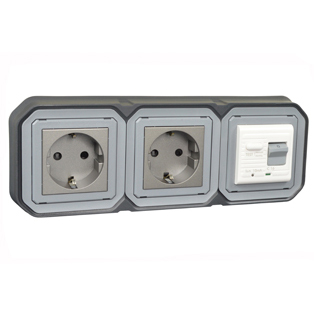 4821-10HPD-BLK Duplex Schuko GFCI 10Ma Trip Panel or Flush Mount IP20