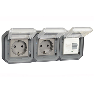5021-30HPD-BLK Duplex Schuko GFCI 10Ma Trip Panel or Flush Mount IP55