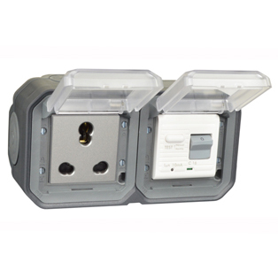 63225-BLK South Africa/India GFCI 10Ma Trip Surface Mount IP55
