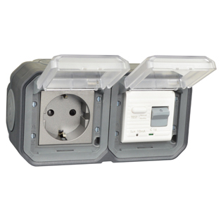 70225-10HG-BLK Schuko GFCI 10Ma Trip Surface Mount IP55
