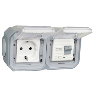 70225-30HG-GRY Schuko GFCI 30Ma Trip Surface Mount IP55