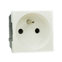 16 Amp 250V 71100x45 France & Belgium CEE 7/5 Outlet Receptacle