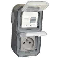 71225-30VG-BLK Schuko GFCI 30Ma Trip Vertical Surface Mount IP55
