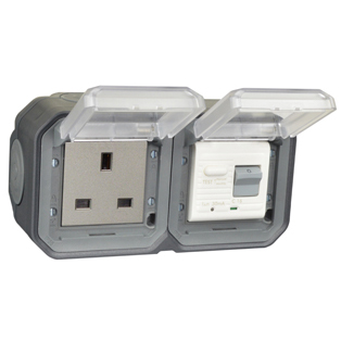 72325-30-BLK United Kingdom GFCI 30Ma Trip Surface Mount IP55