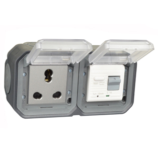 73225-BLK South Africa/India GFCI 10Ma Trip Surface Mount IP55