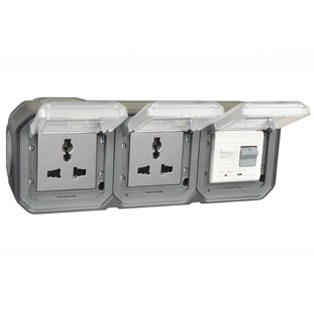 74325-10HGD-BLK Universal 16A GFCI 10Ma Trip Surface Mount IP55