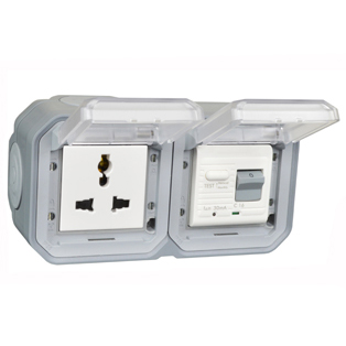 74325-30HG-GRY Universal 16A GFCI 10Ma Trip Flush Mount
