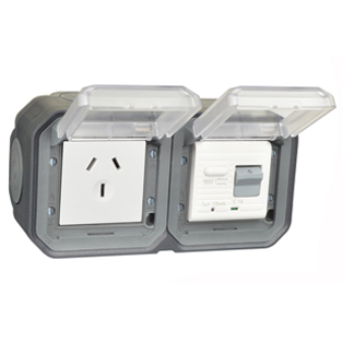 74725-BLK China 10A GFCI 10Ma Trip Surface Mount IP55