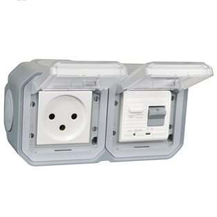 77225-30-GRY Israel GFCI 30Ma Trip Surface Mount IP55