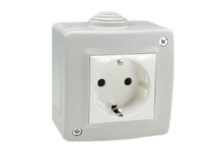 EUROPEAN SCHUKO CEE 7/3 TYPE F (EU1-16R) 16 AMPERE-250 VOLT SURFACE MOUNT SINGLE OUTLET, SHUTTERED CONTACTS, 2 POLE-3 WIRE GROUNDING (2P+E). WHITE OUTLET, GREY ENCLOSURE.

<br><font color="yellow">Notes: </font> 
<br><font color="yellow">*</font> European Schuko connectors, plugs, inlets, outlets, GFCI/RCD sockets, power strips, power cords, plug adapters listed below in related products. Scroll down to view.