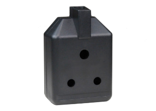 SOUTH AFRICA, UNITED KINGDOM CONNECTOR, 15 AMPERE-250 VOLT REWIREABLE CONNECTOR, <font color="yellow"> TYPE M </font> (UK2-15R), SHUTTERED CONTACTS, 2 POLE-3 WIRE GROUNDING (2P+E). BLACK. 

<br><font color="yellow">Notes: </font> 
<br><font color="yellow">*</font> Safety & Compliance Tested (DEKRA Accredited Lab)
<br><font color="yellow">*</font> South Africa plugs, power cords, outlets, sockets, power strips, adapters listed below in related products. Scroll down to view.

 
 